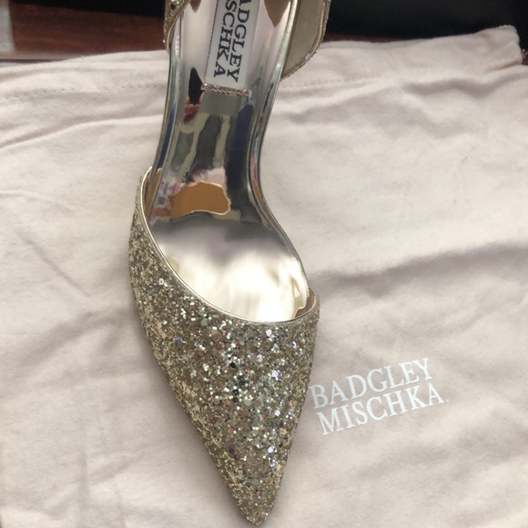 Badgley Mischka Ozara Glittered Evening Pump - Picture 7 of 7